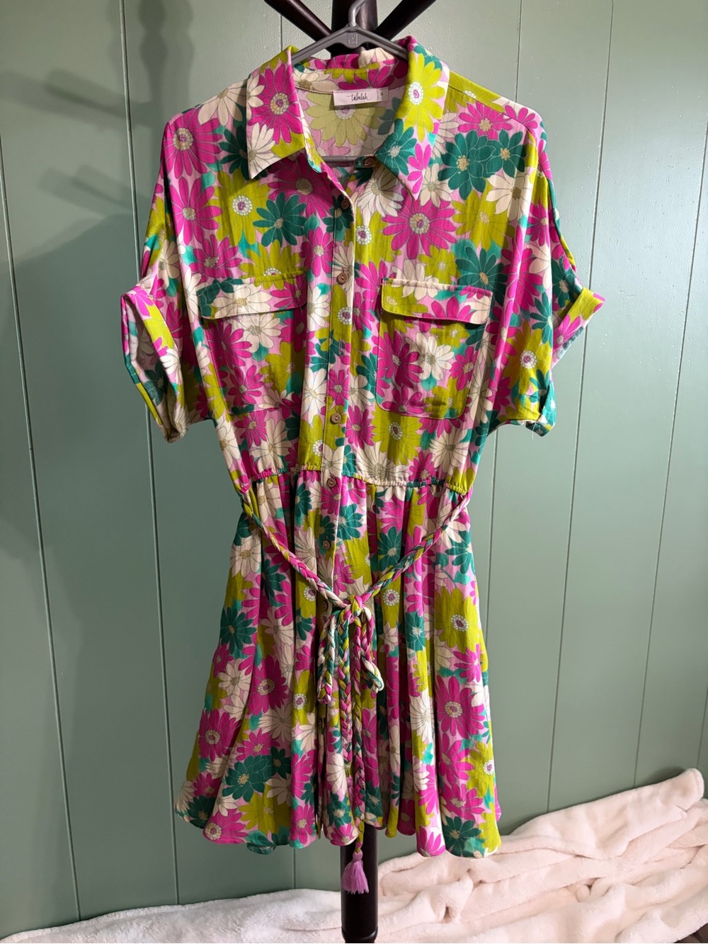 TALULAH Floral Button-Front Dress in Pink, Green & Cream